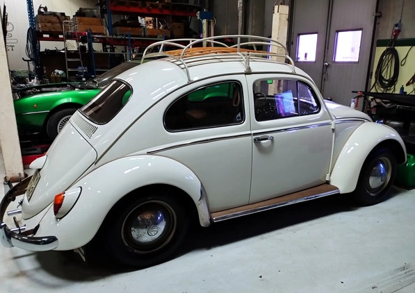 Volkswagen Garbus cena 59000 przebieg: 77000, rok produkcji 1961 z Gliwice małe 781